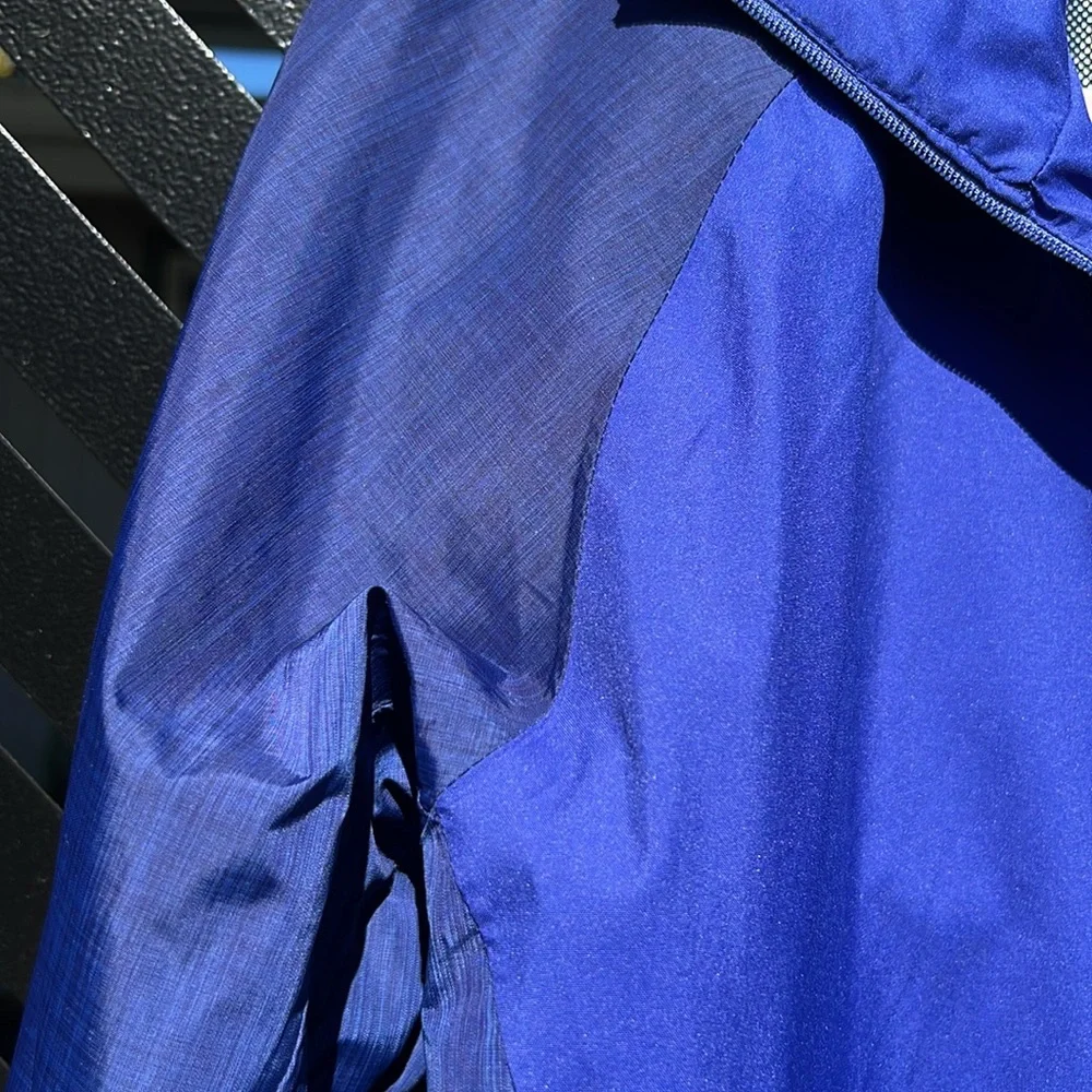 Jacket - Picture 3 of 6